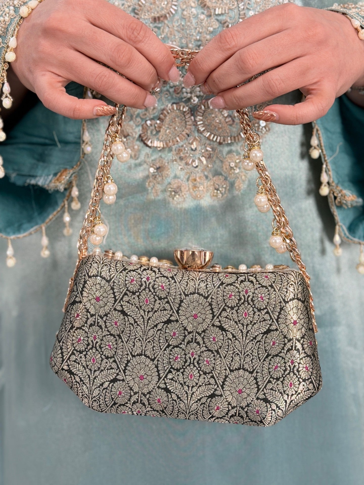 Premium Clutches (2)