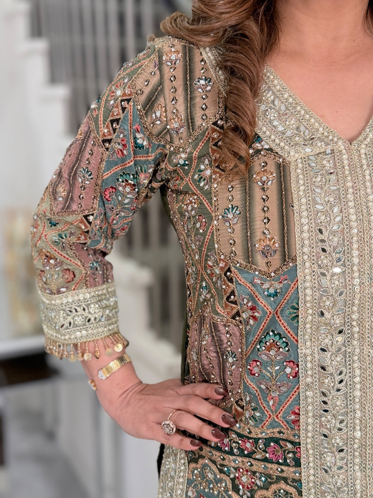 Premium Salwar Kameez (5)