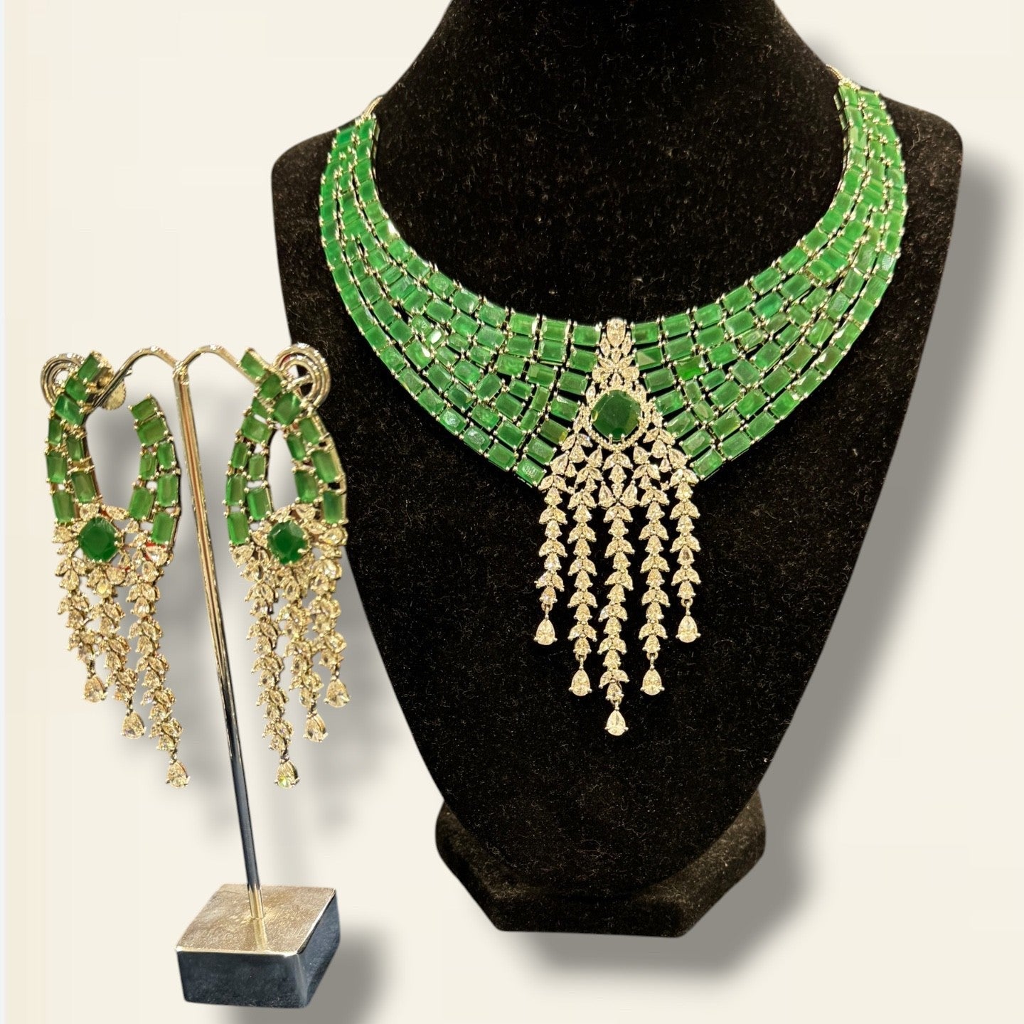 Premium Neckpieces & Earring Set (2)