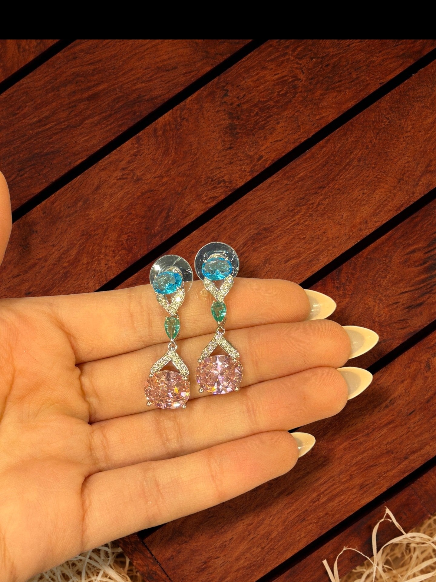 Premium Neckpieces & Earring Set (3)