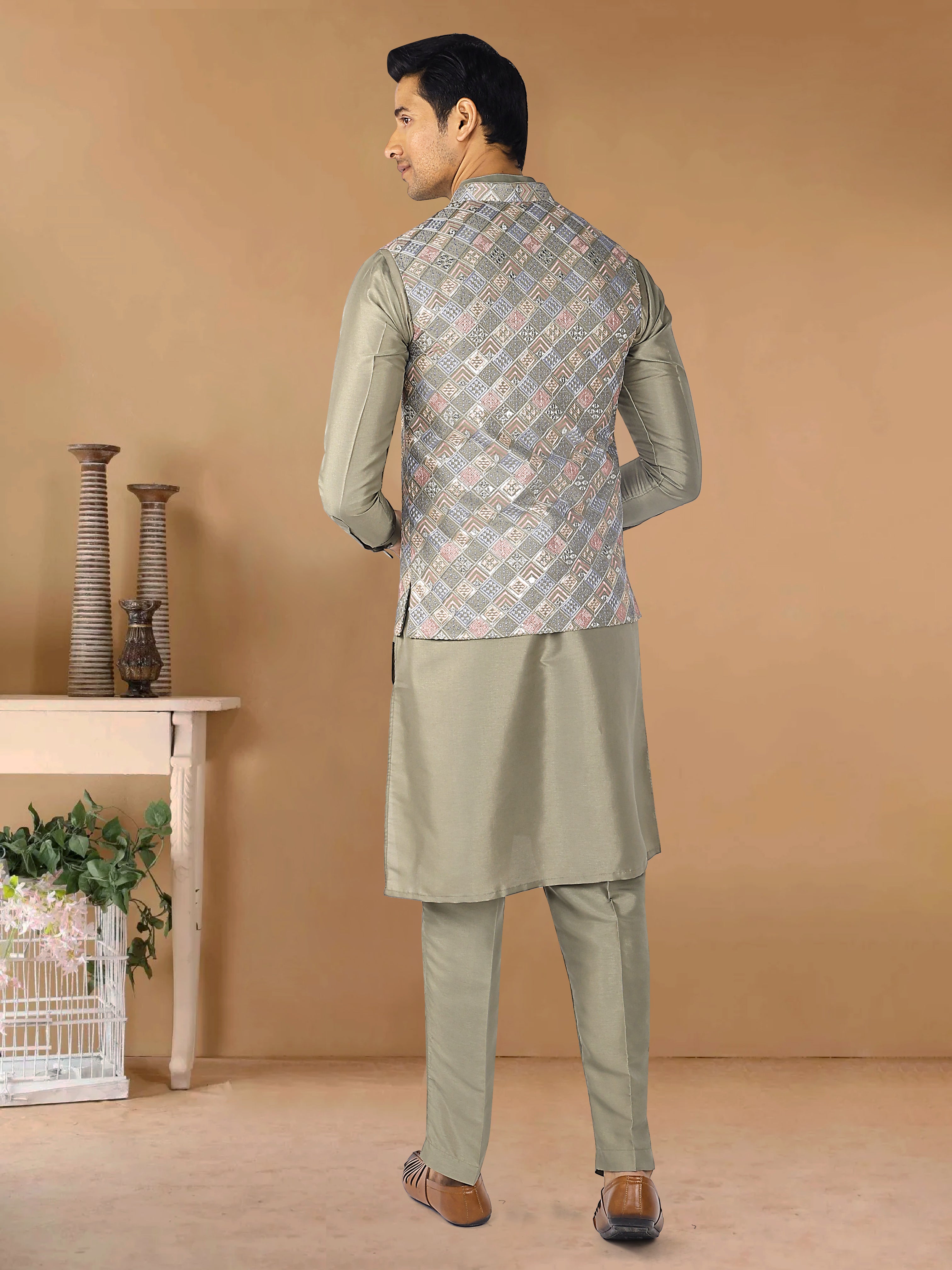 Mens Kurta Payjama and Jacket Set