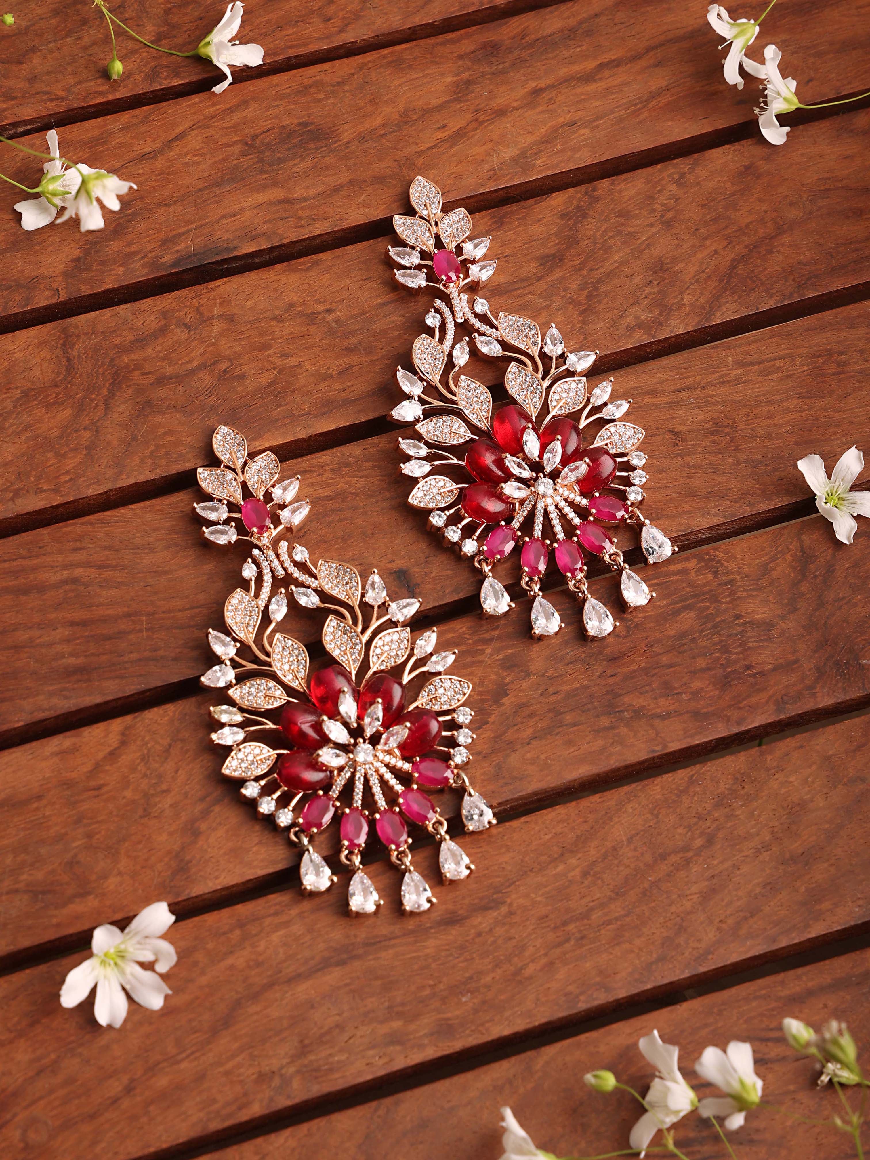 B.D. EARRING SET