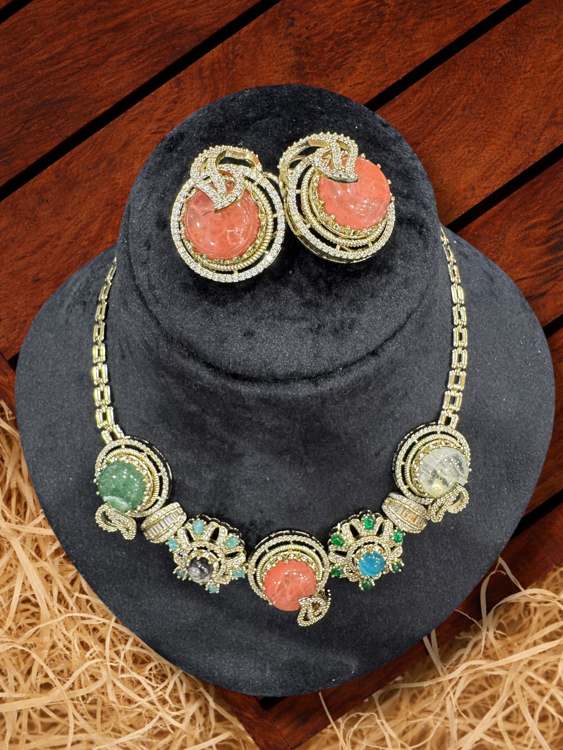 Elegant Multicolor Gemstone Jewelry Set - Neckpieces & Earring Set (2)