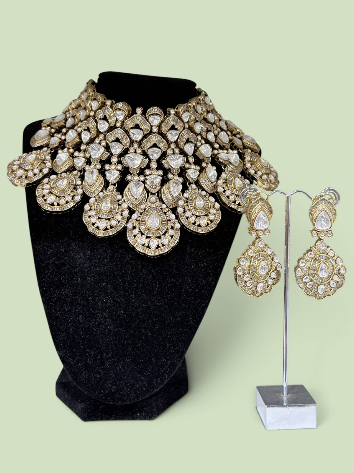 Premium Neckpieces & Earring Set - Neckpieces & Earring Set