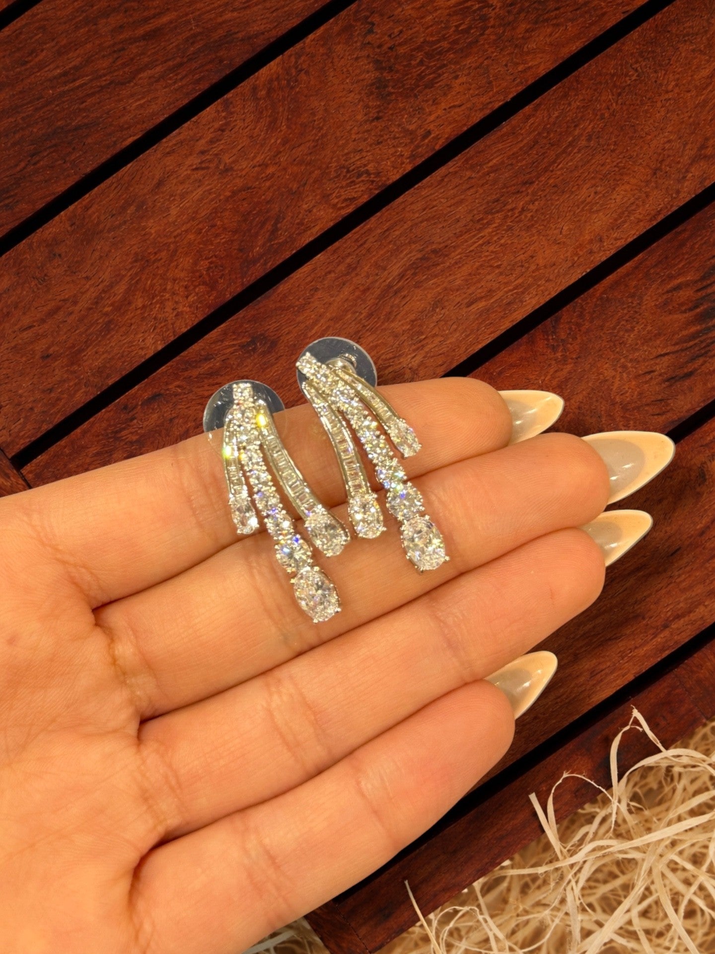 Premium Neckpieces & Earring Set (4)