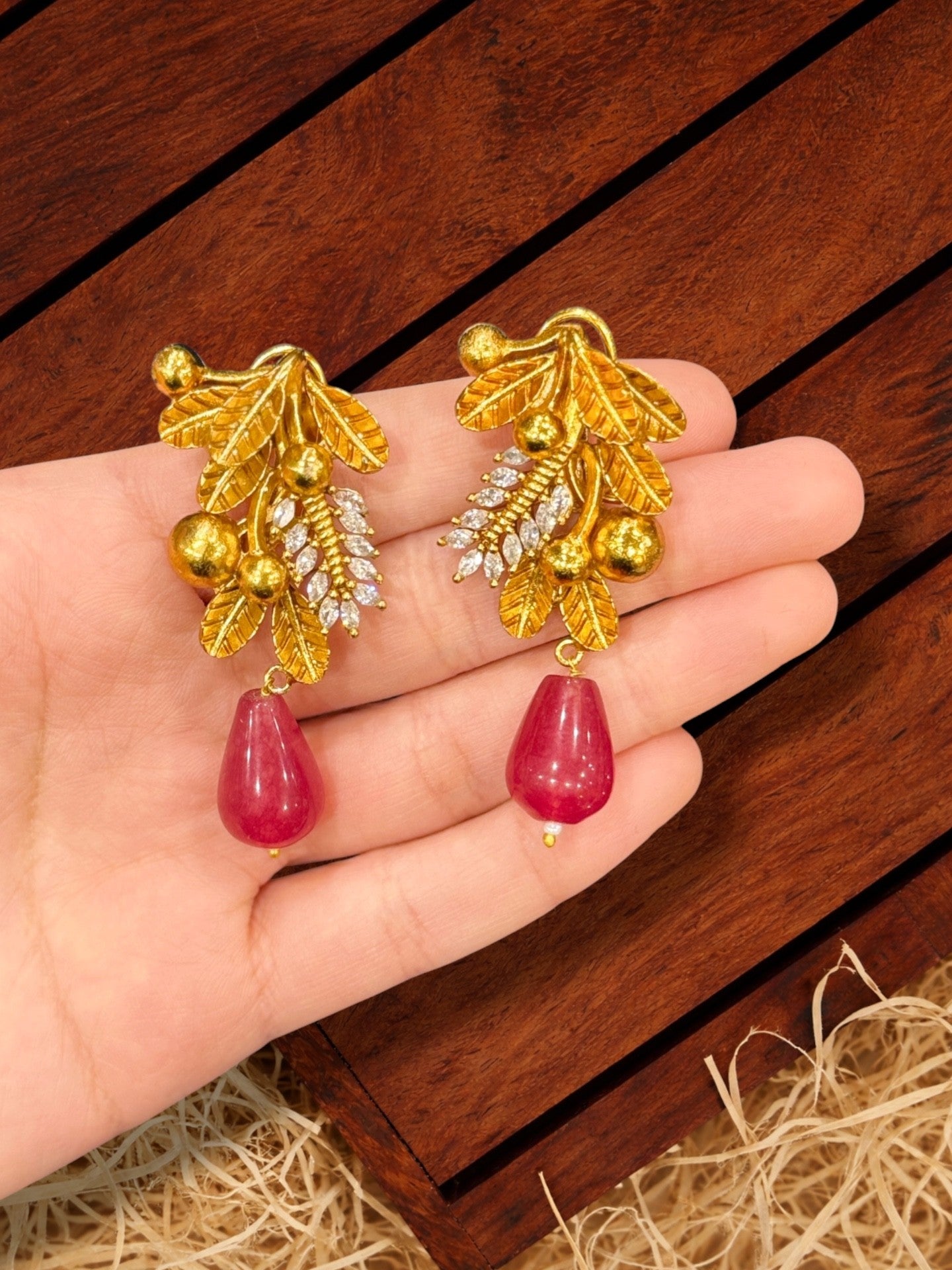 Premium Neckpieces & Earring Set (2)