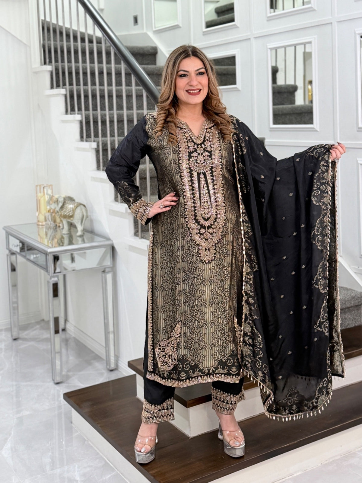 Premium Salwar Kameez - Salwar Kameez