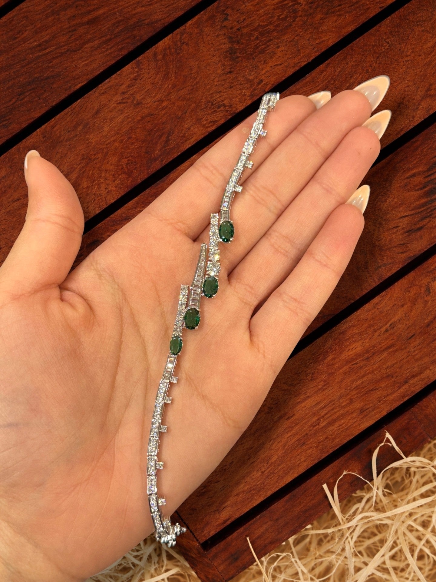 Premium Neckpieces & Earring Set (4)