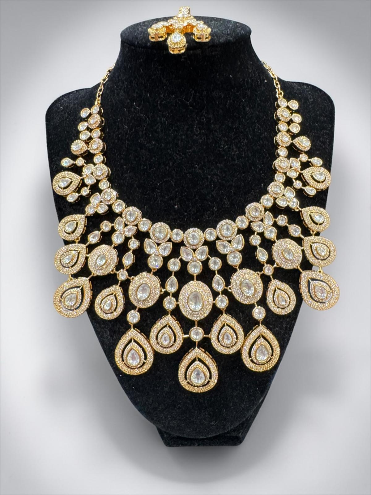 Gold Teardrop Necklace, Earring and Tikka set