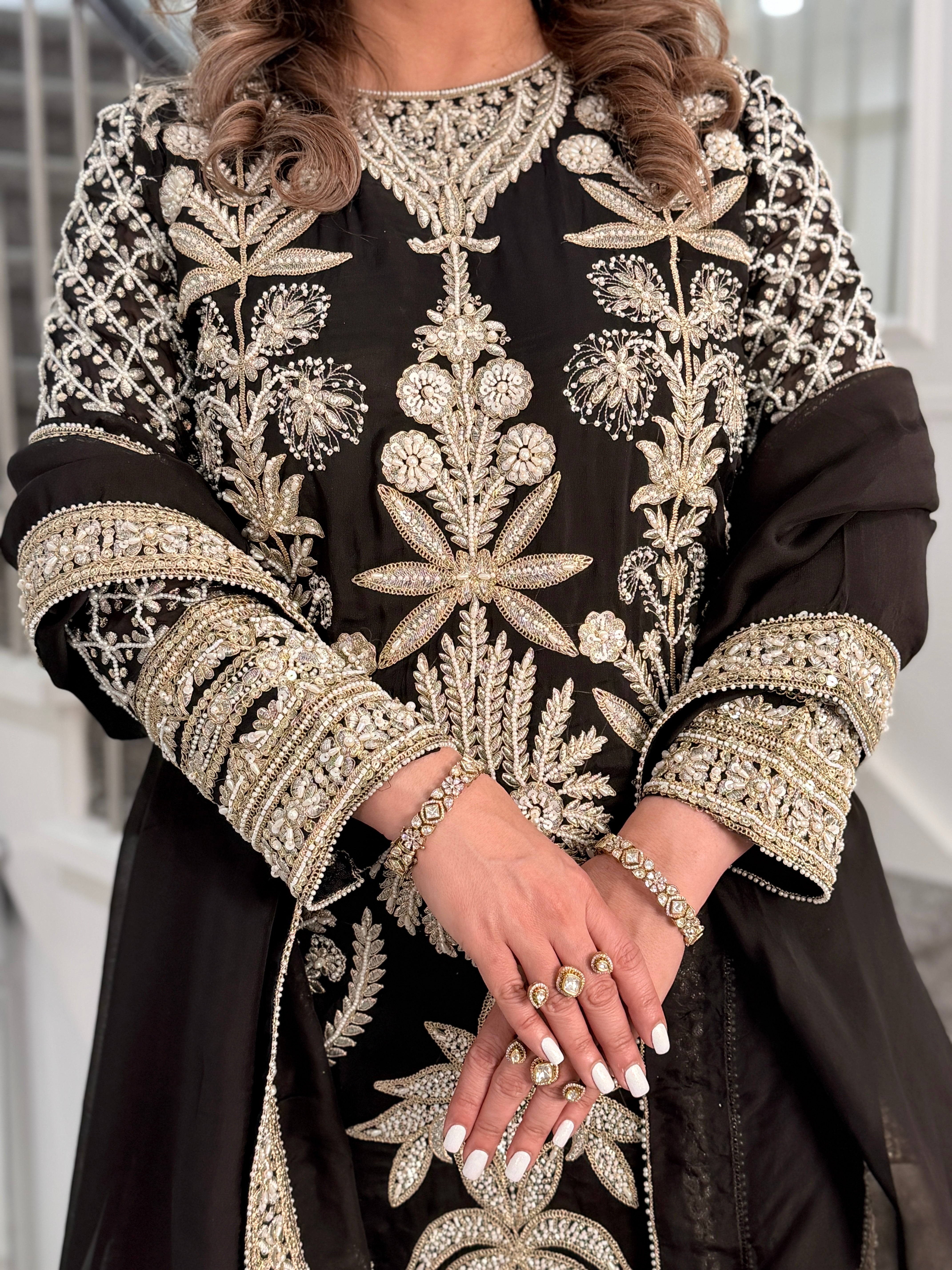 Elegant Black Embroidered Salwar Kameez - Salwar Kameez (4)