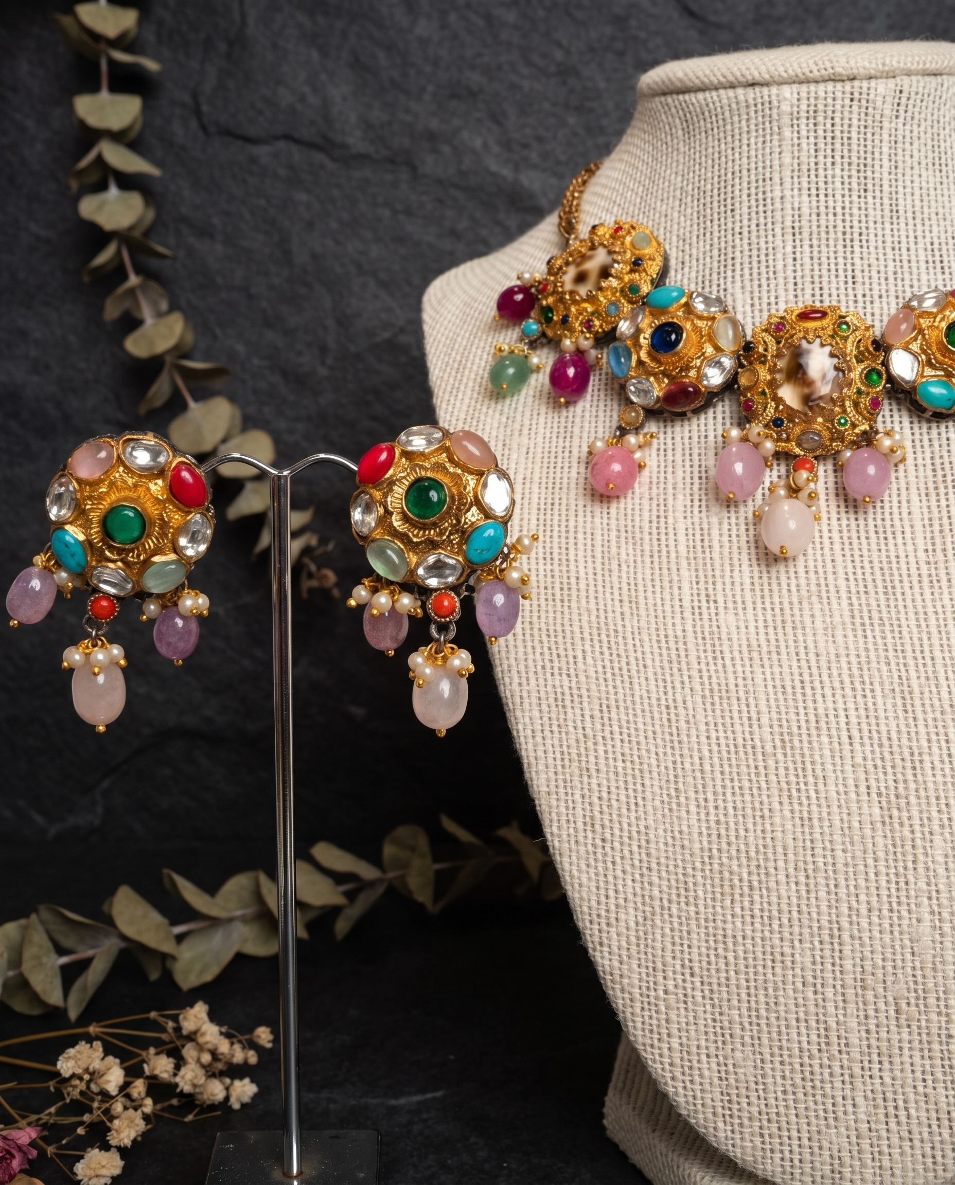 Earring and Neckpiece Set